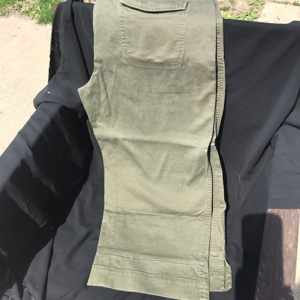 Columbia Capris Pants Size 12